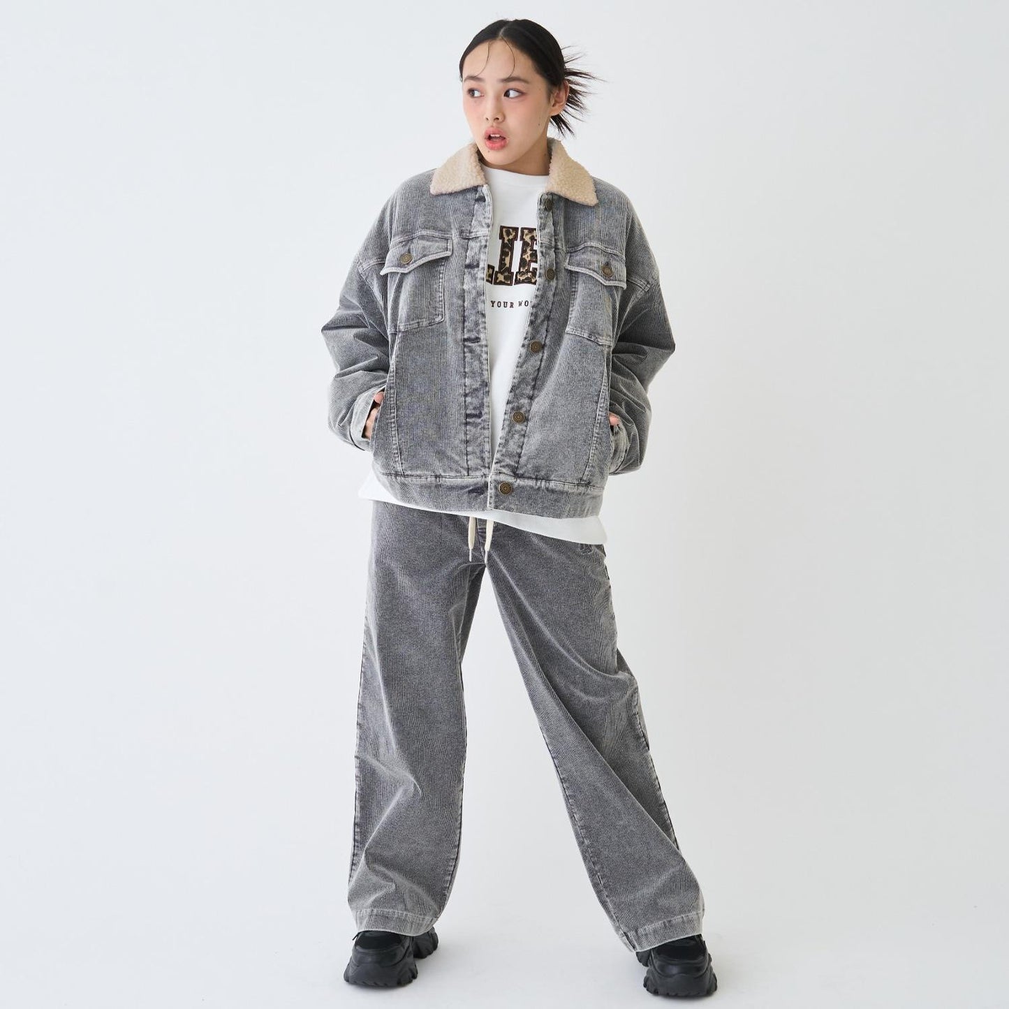 內襯絎縫燈芯絨夾克