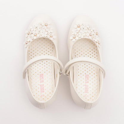 花朵裝飾帶扣鞋