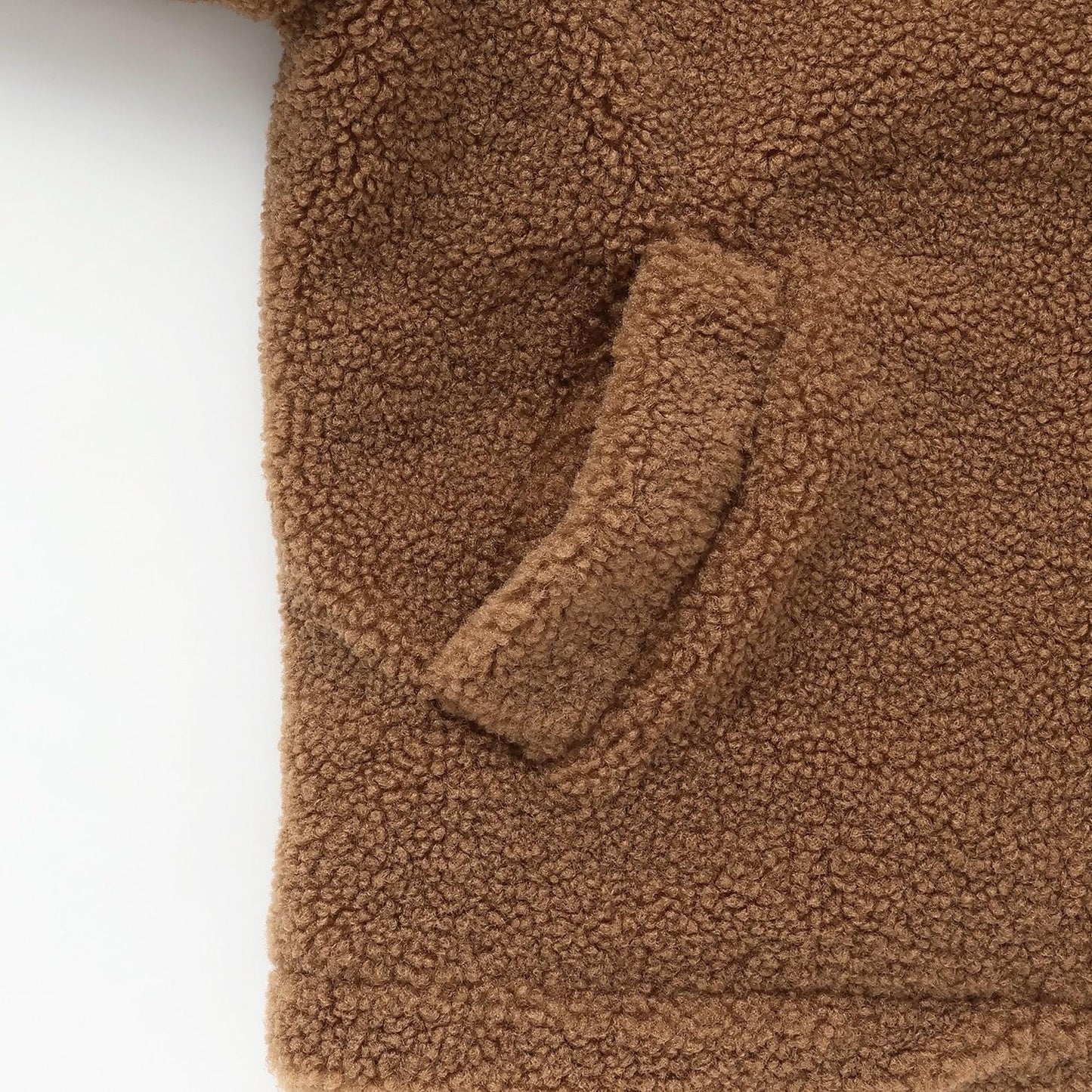 環扣短款羊羔絨粗呢大衣