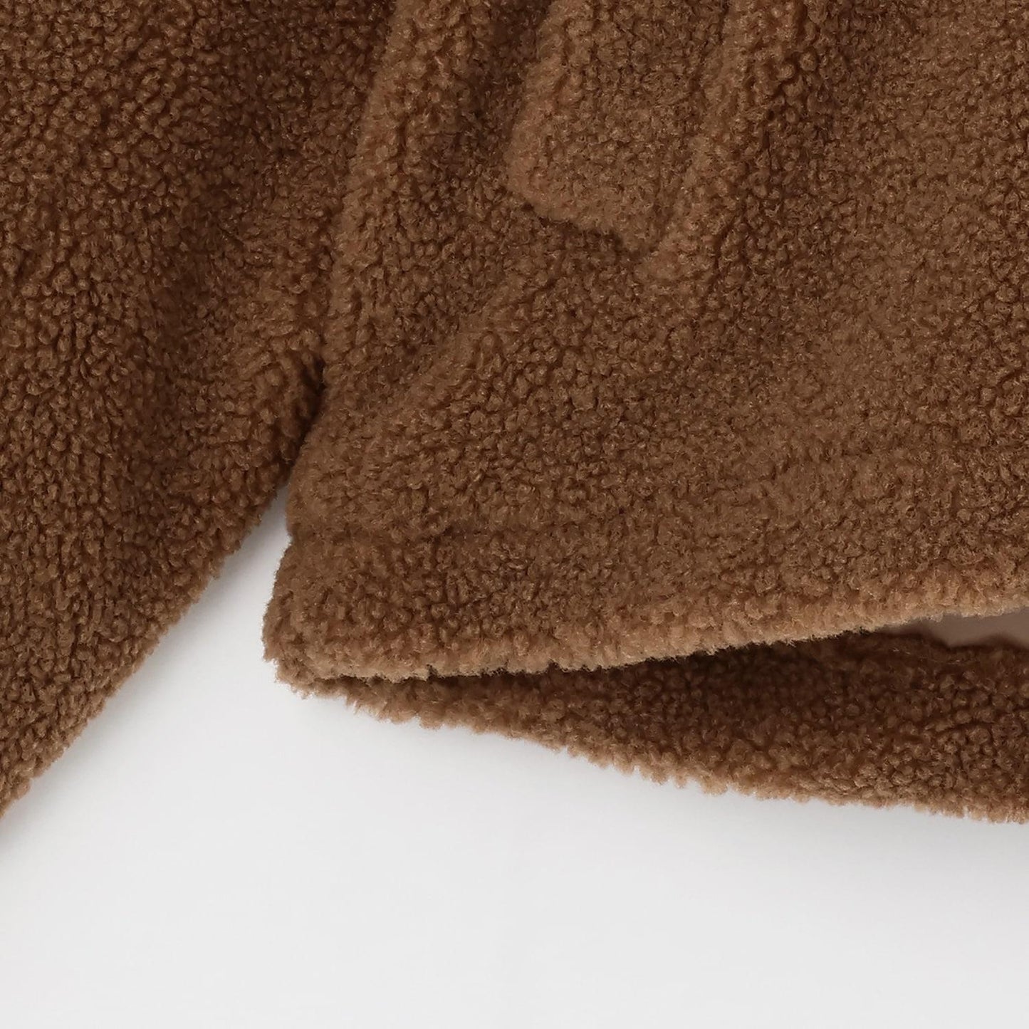 環扣短款羊羔絨粗呢大衣