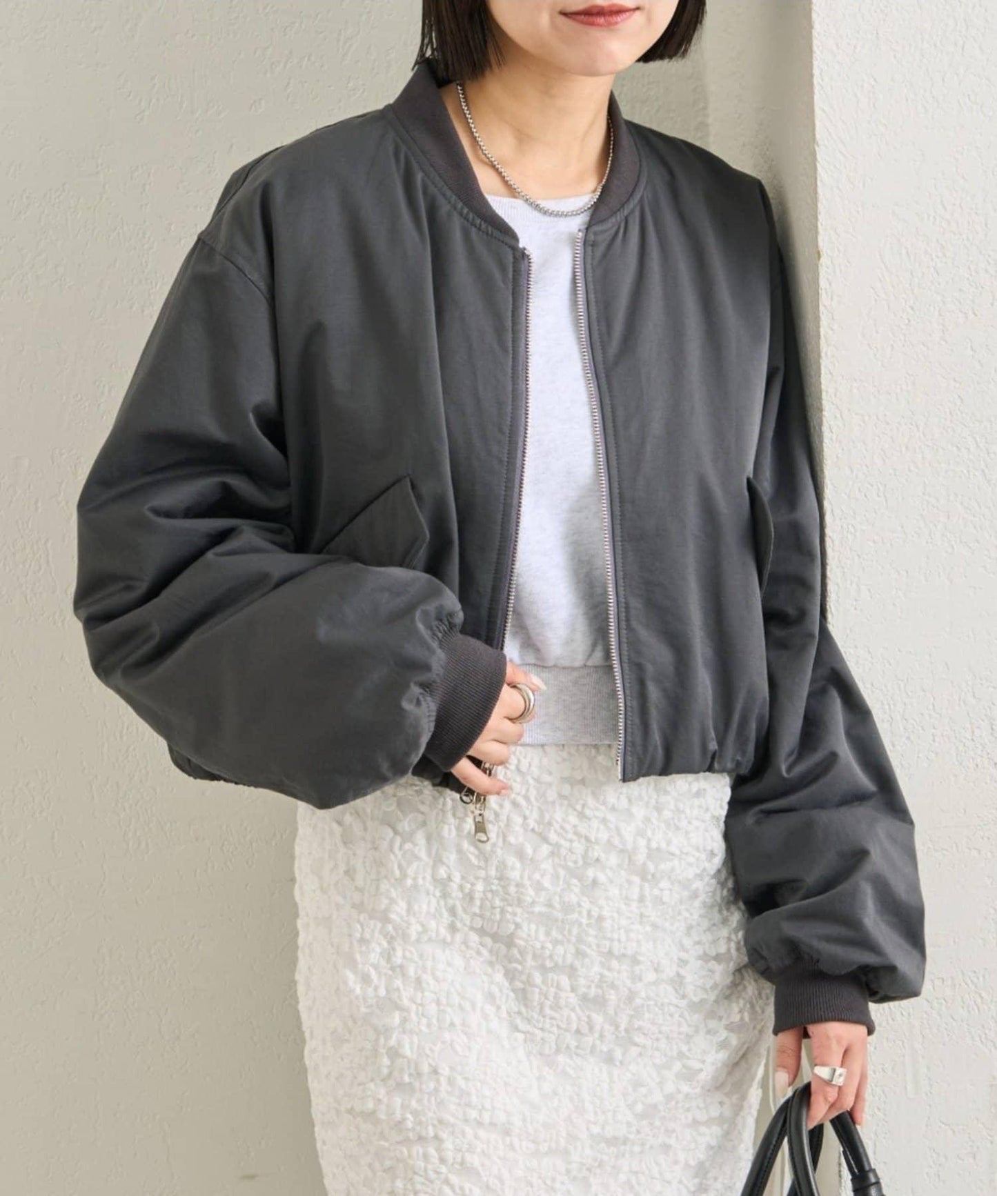 緞面短款夾克