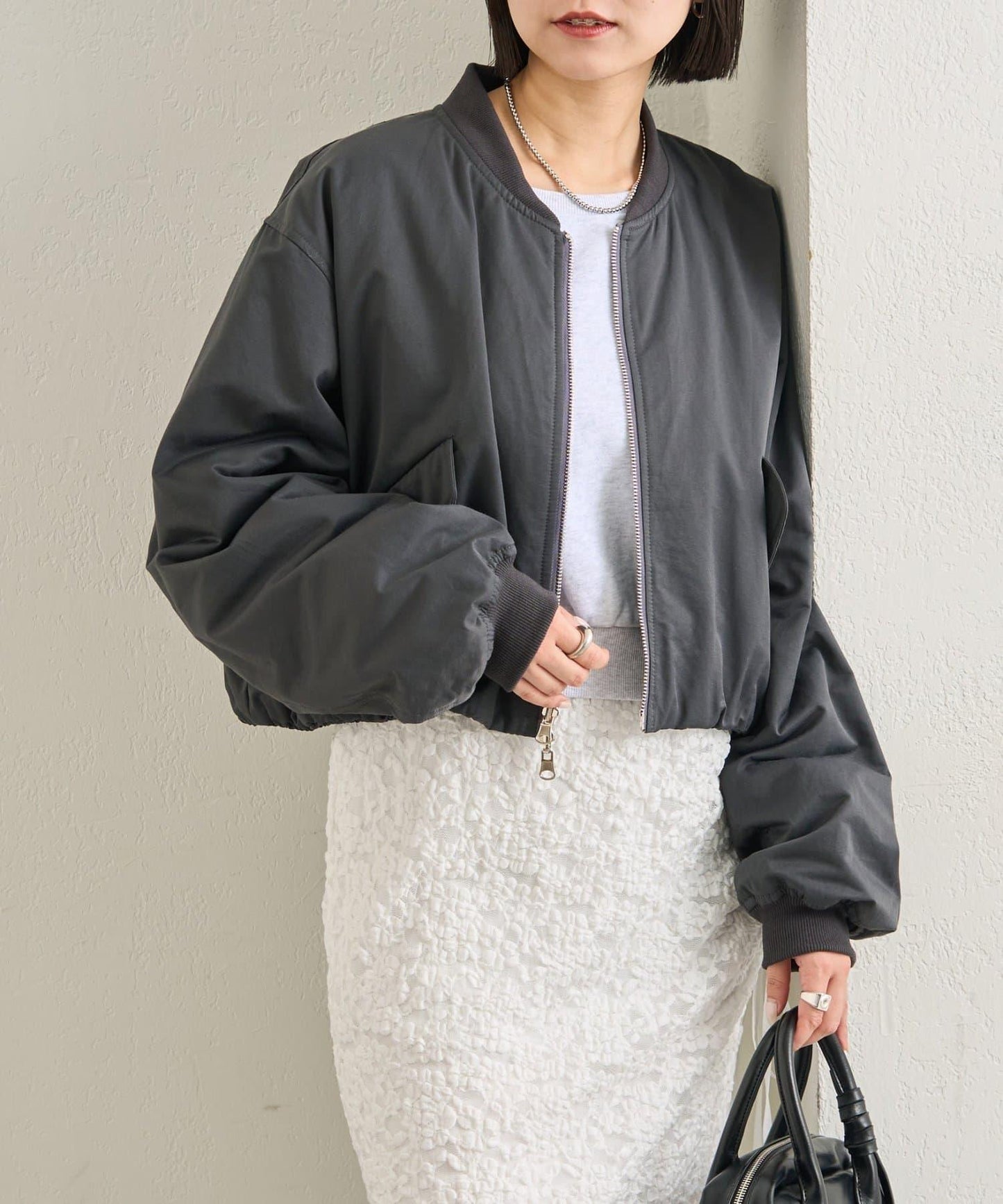 緞面短款夾克