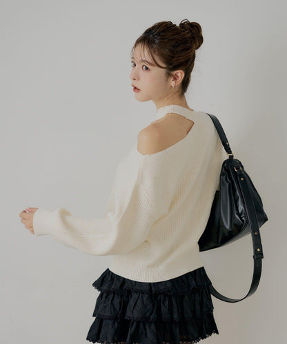 肩部開叉一字肩針織衫
