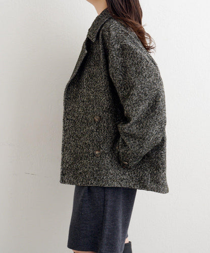 B 繭型西裝領大衣