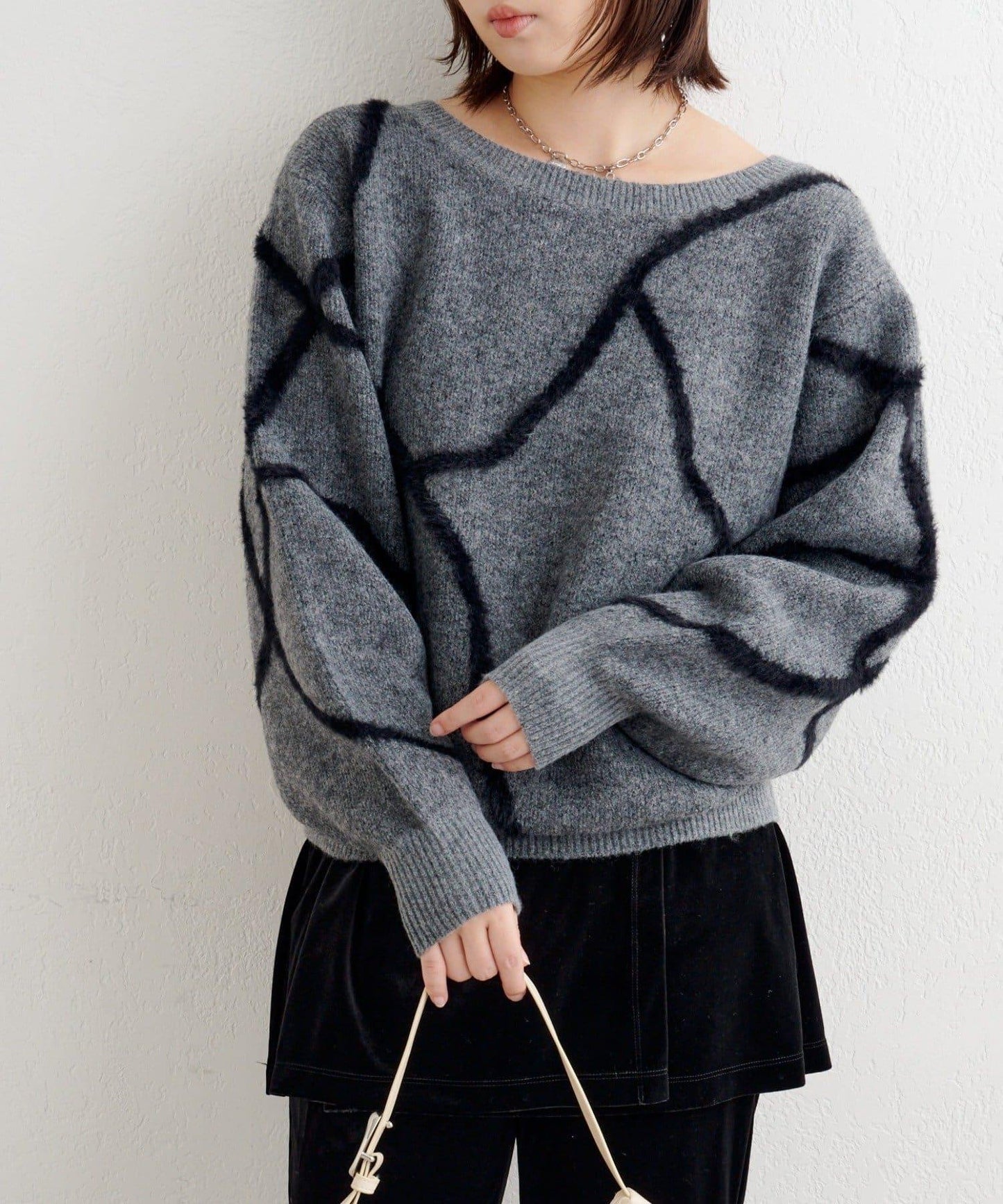 B 長毛線條針織套頭衫