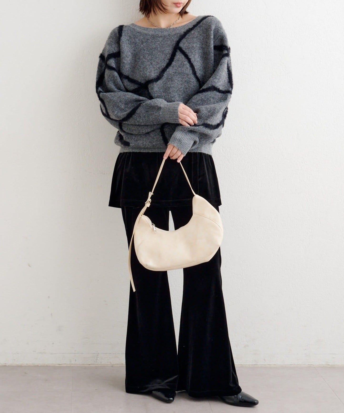 B 長毛線條針織套頭衫