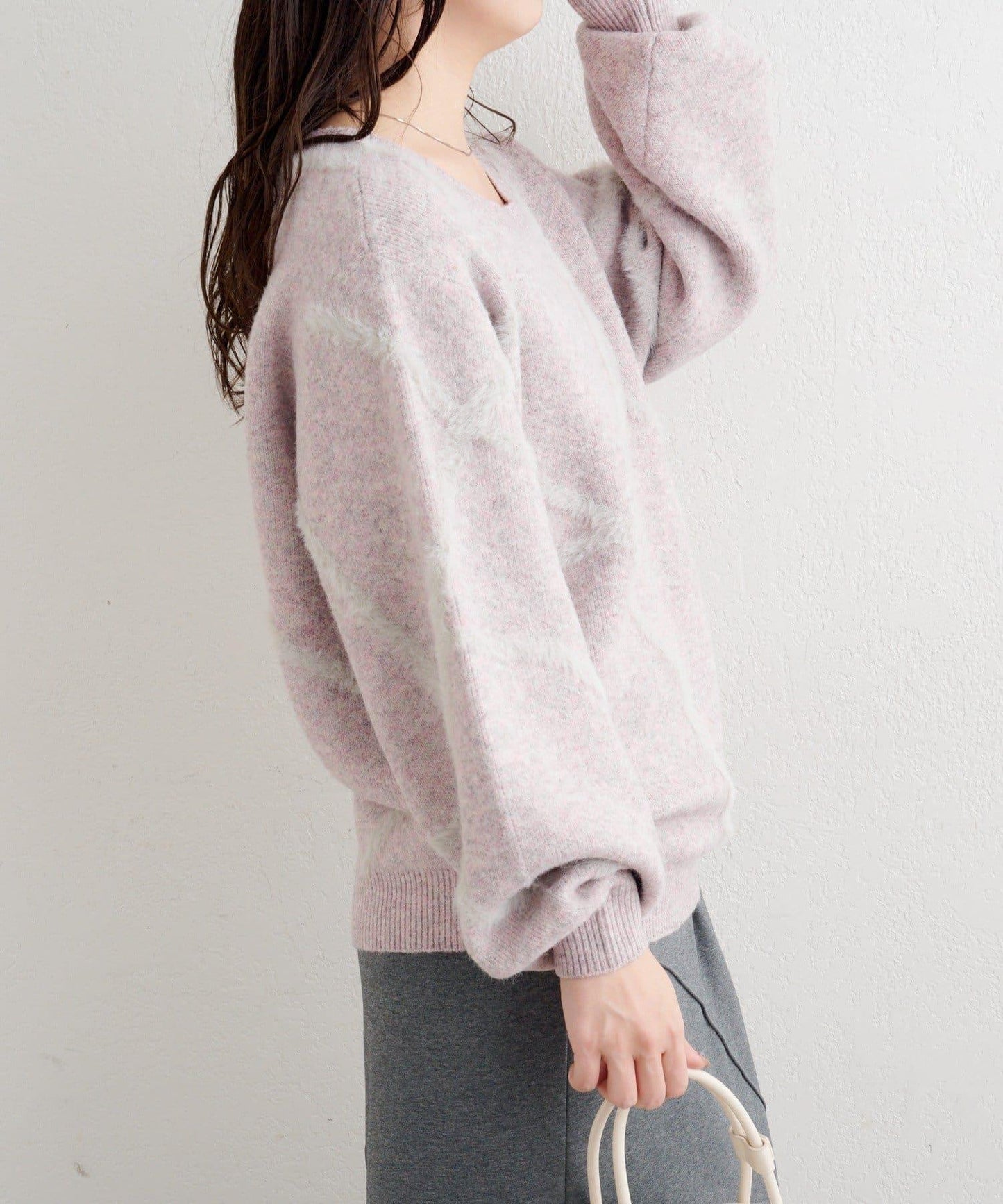 B 長毛線條針織套頭衫