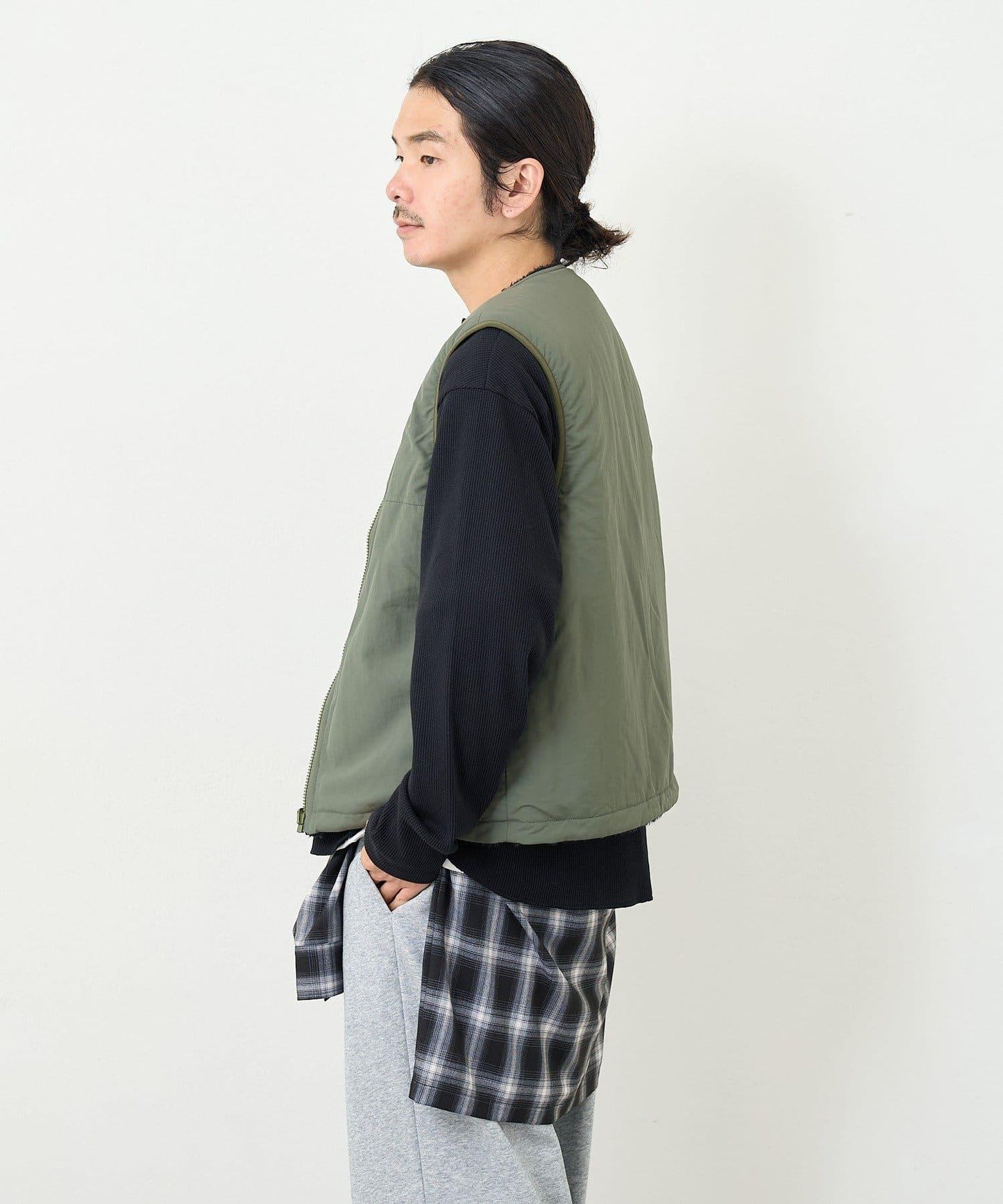 【男女同款】BM 羊羔絨可雙面穿馬甲