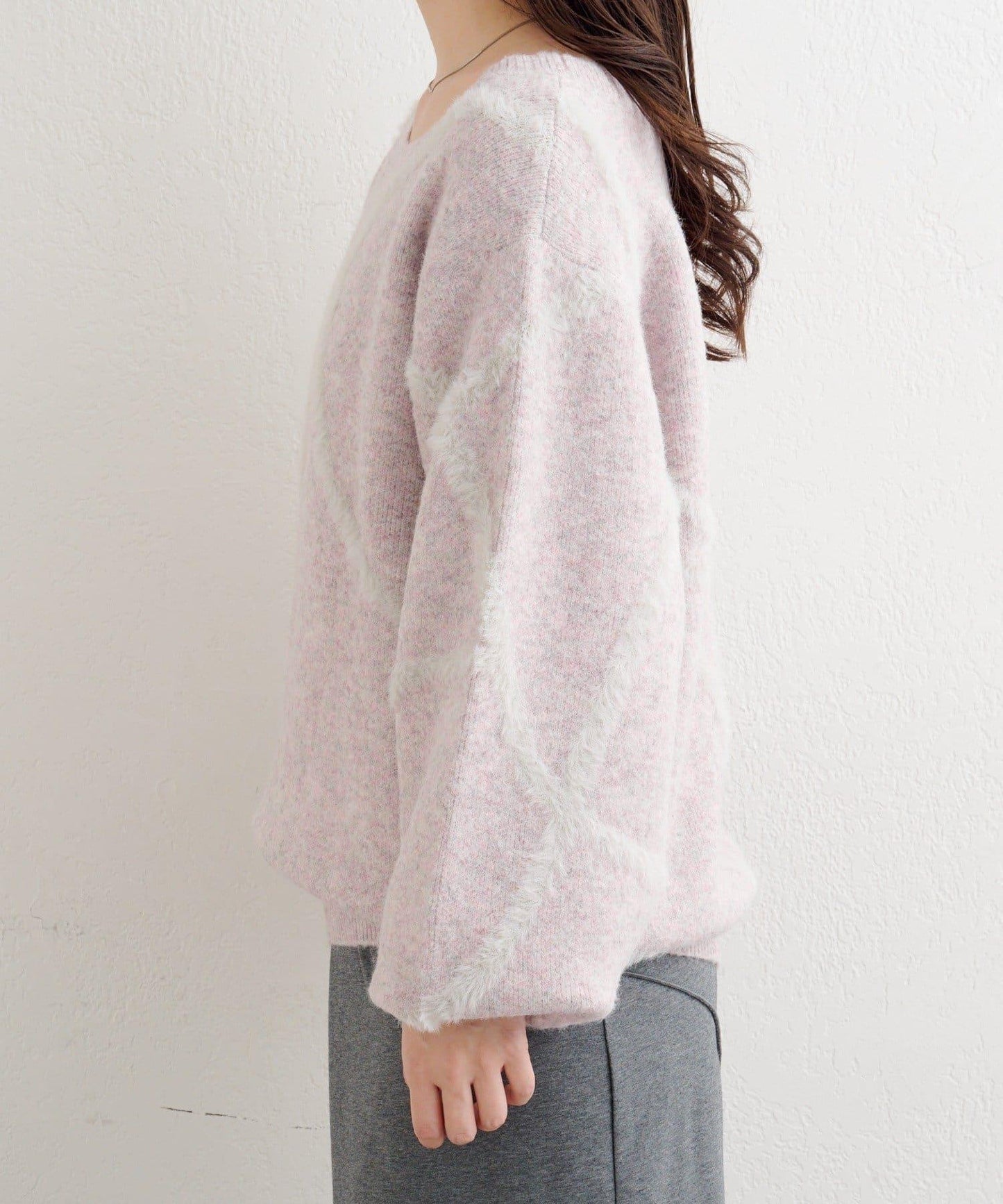 B 長毛線條針織套頭衫