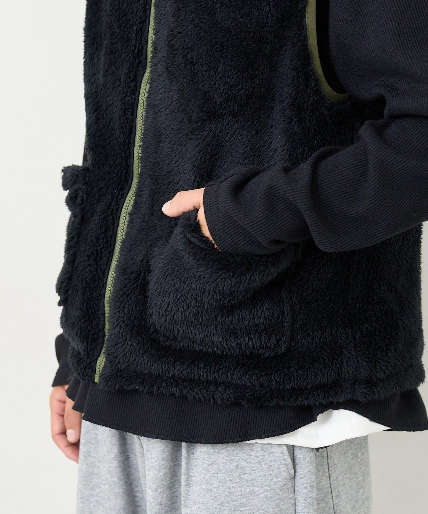 【男女同款】BM 羊羔絨可雙面穿馬甲