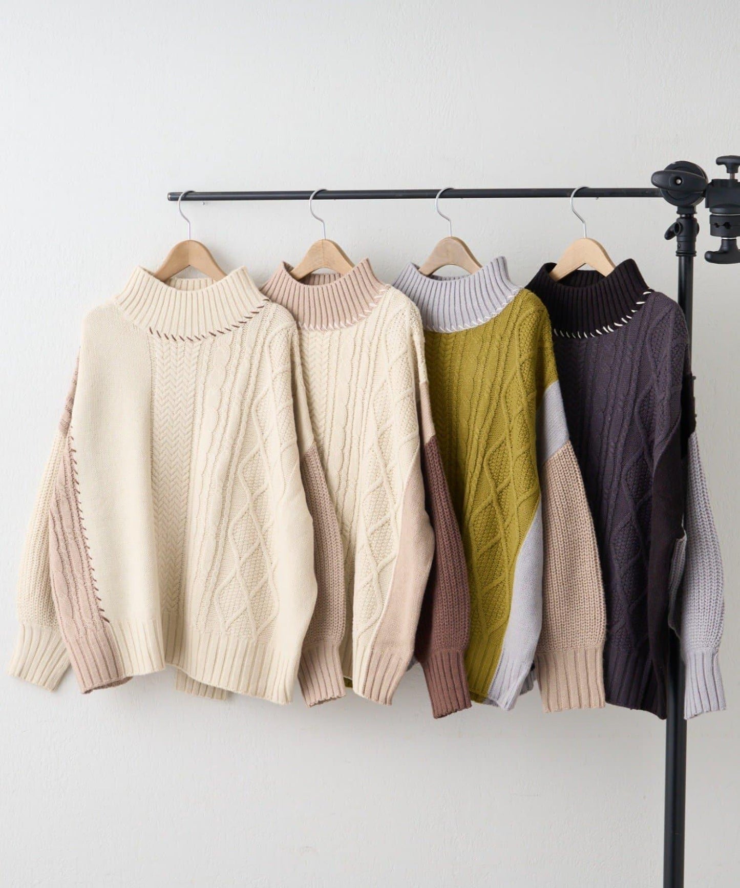 【NAO】拼色手工縫線套頭衫