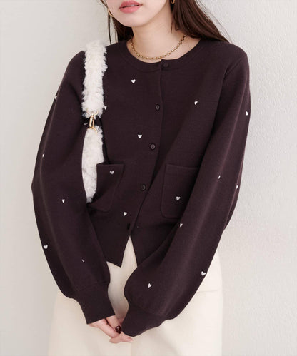 愛心刺繡帶口袋開衫