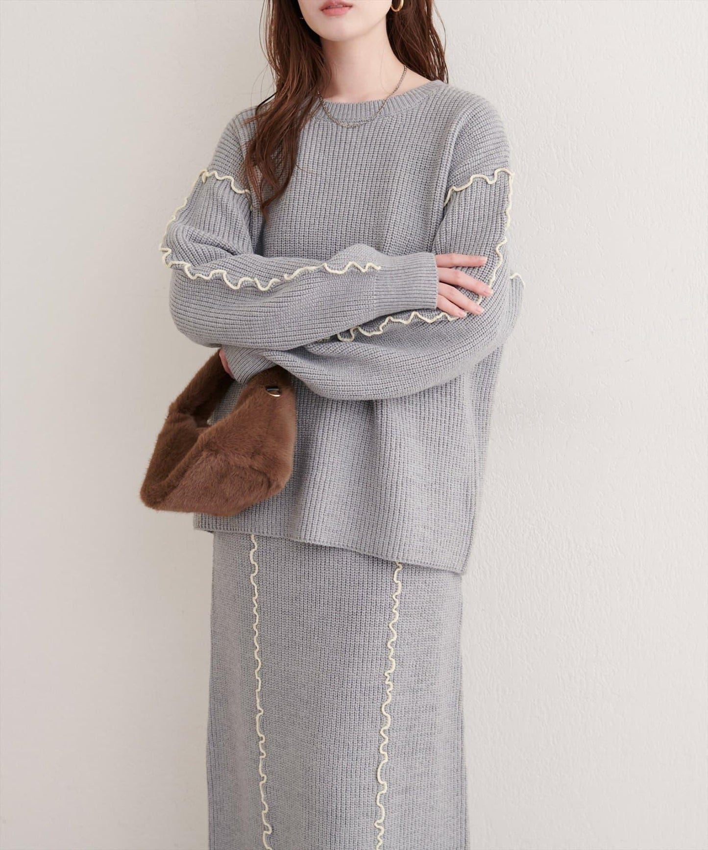 荷葉邊裝飾針織套頭衫