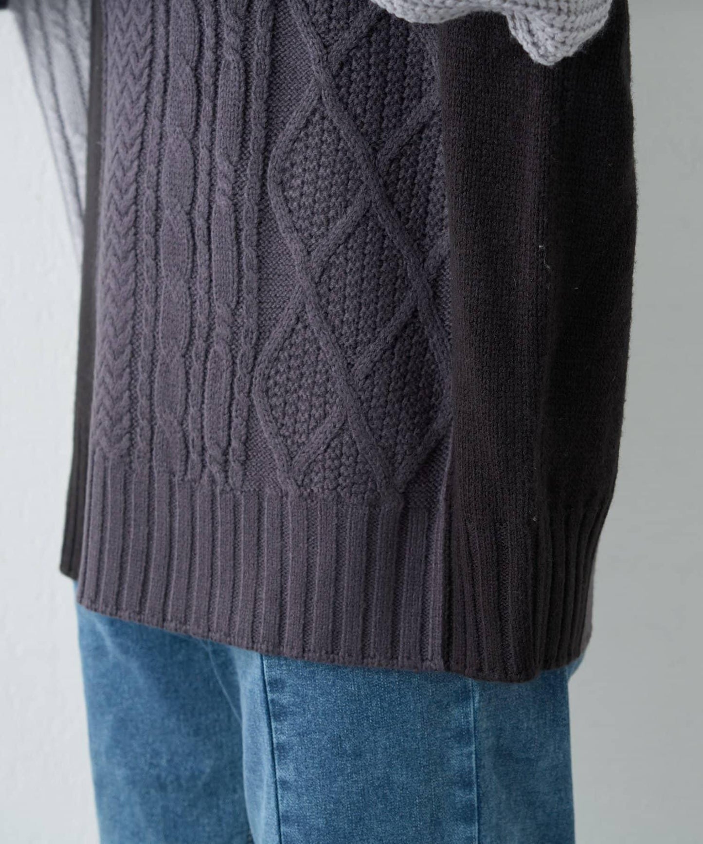 【NAO】拼色手工縫線套頭衫