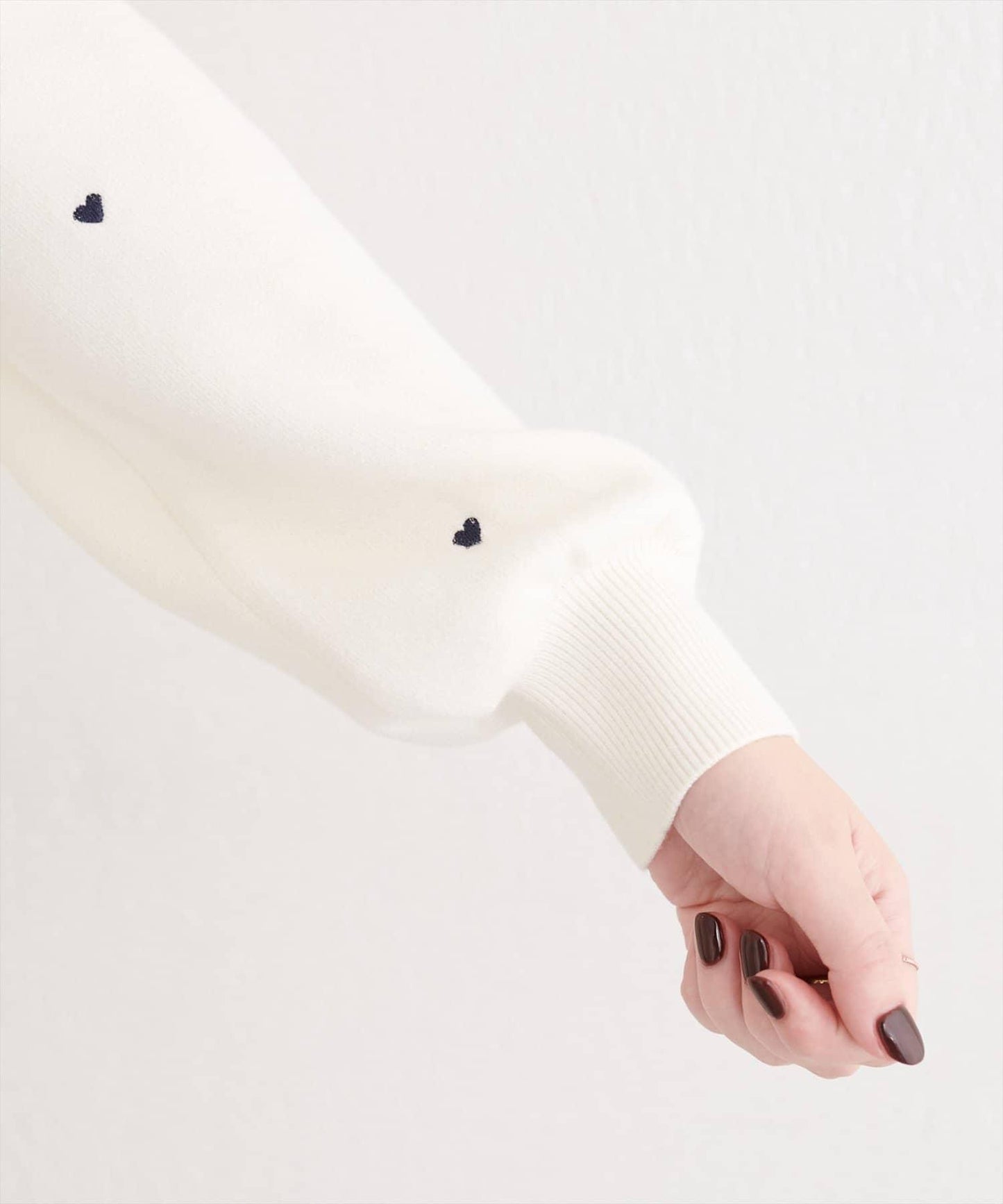 愛心刺繡帶口袋開衫