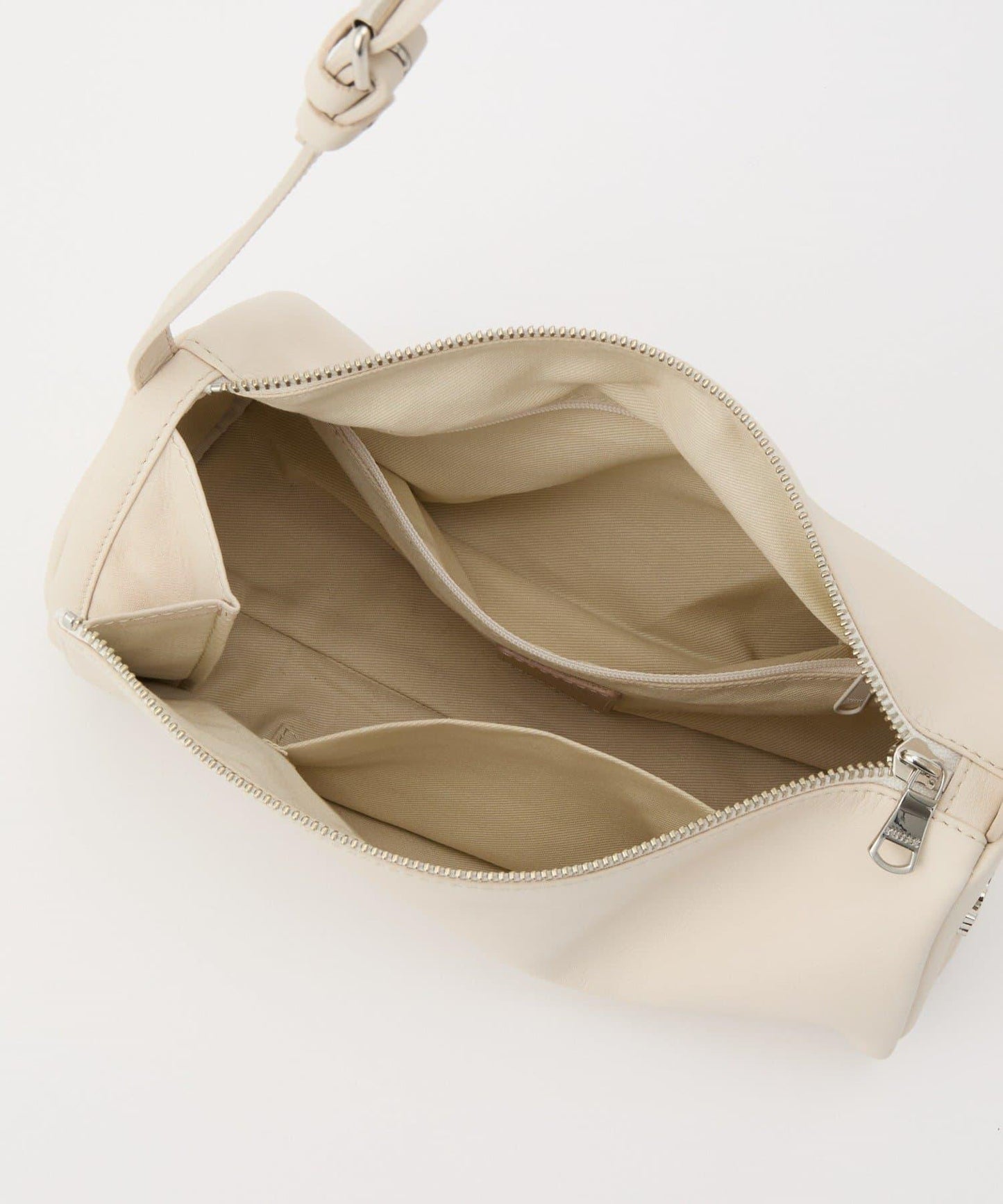 軟皮卷式單肩包