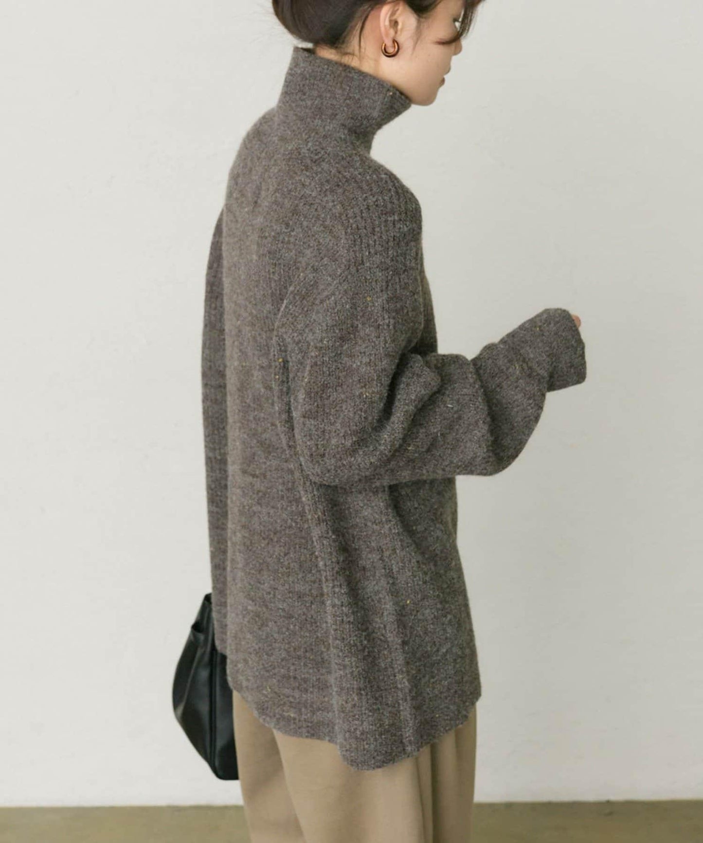 彩點高領針織套頭衫