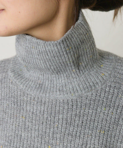 彩點高領針織套頭衫