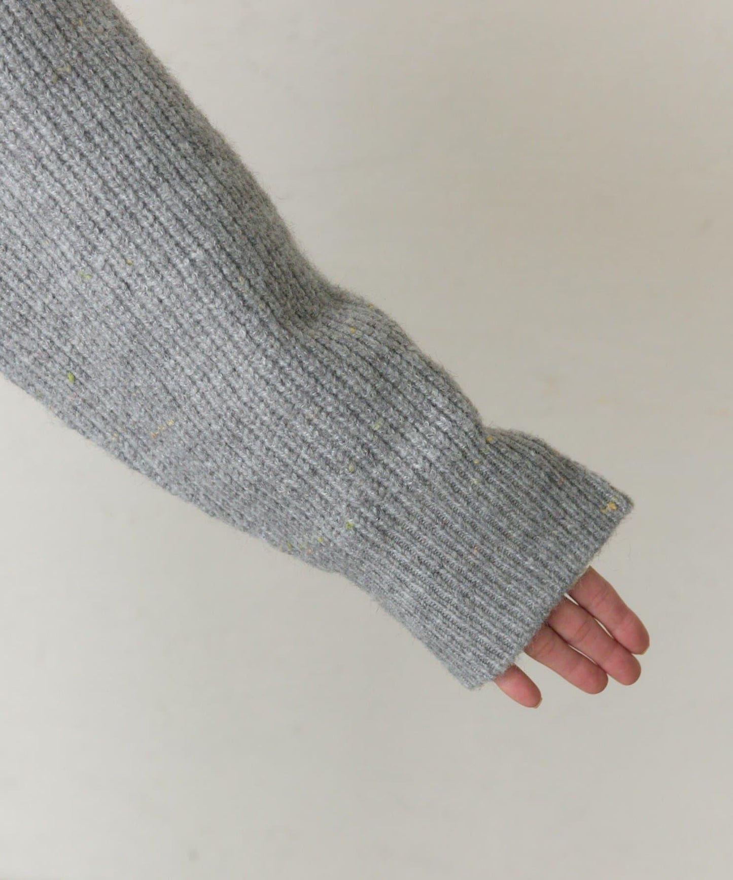 彩點高領針織套頭衫