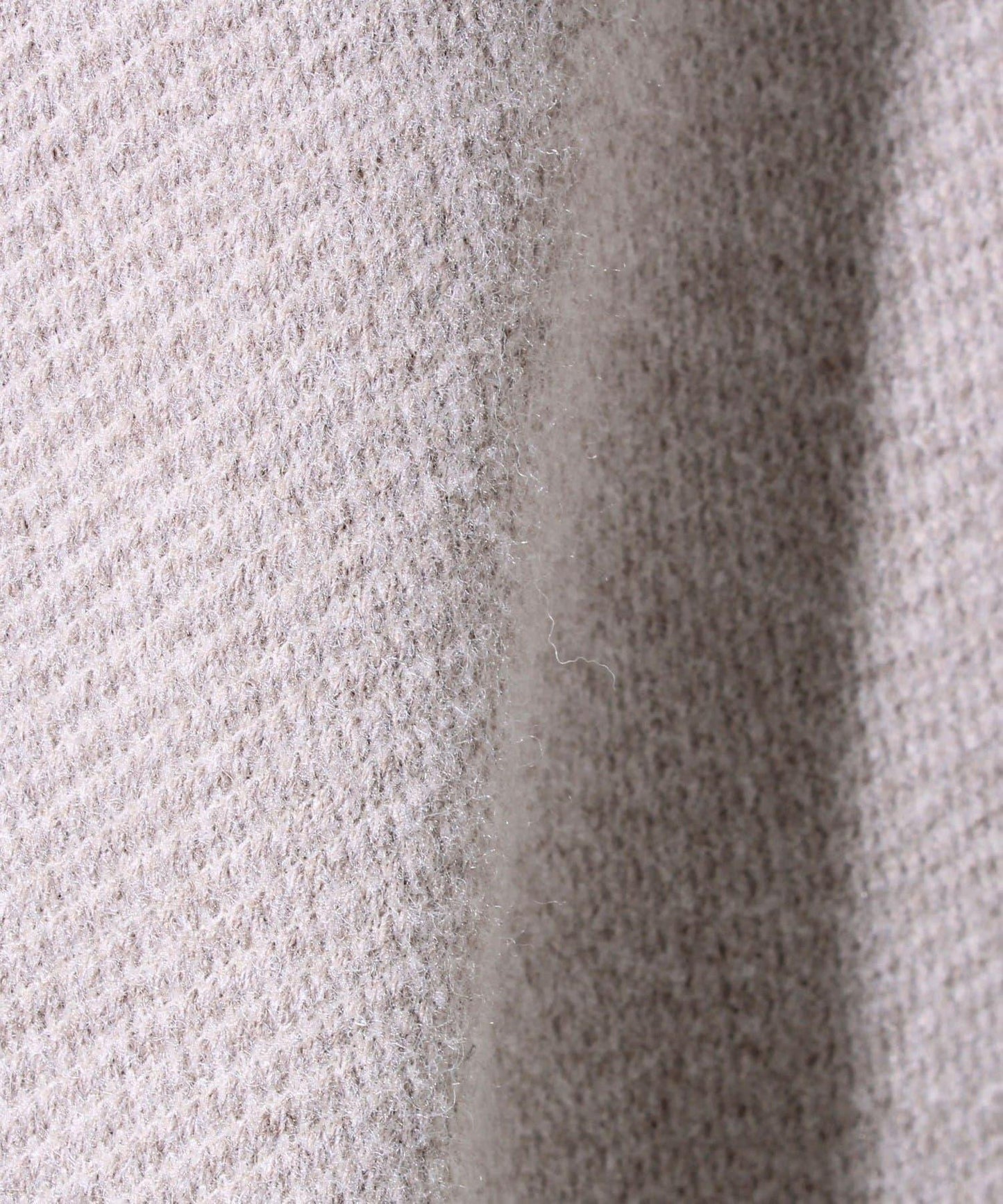 【去年人氣單品再度登場】經典牛角扣大衣