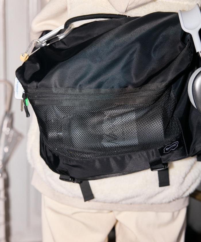 EXPANDER 單肩斜挎包 防潑水