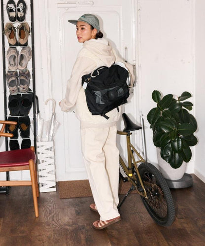 EXPANDER 單肩斜挎包 防潑水