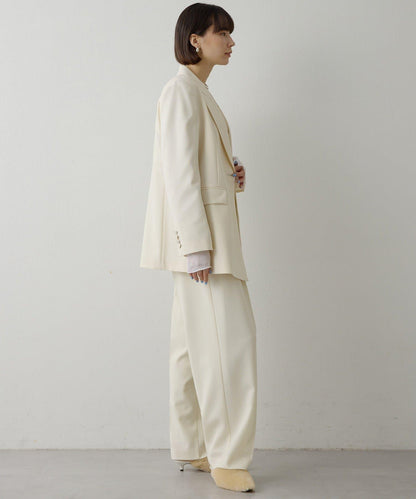 海軍風西裝外套