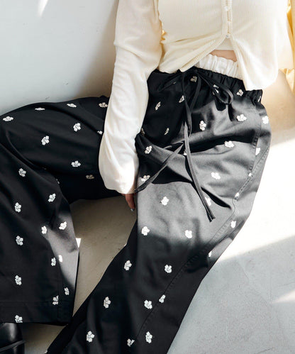 花卉刺繡寬腿褲