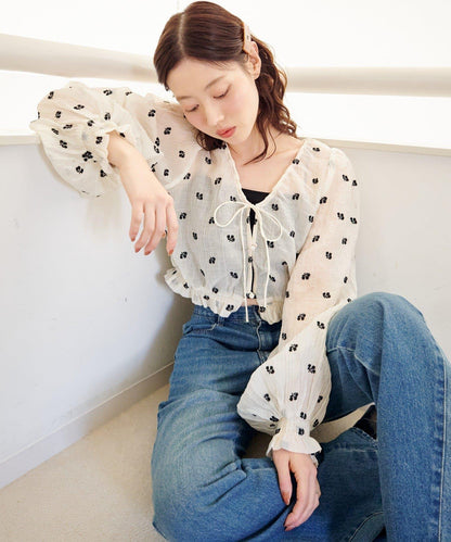 花卉刺繡襯衫