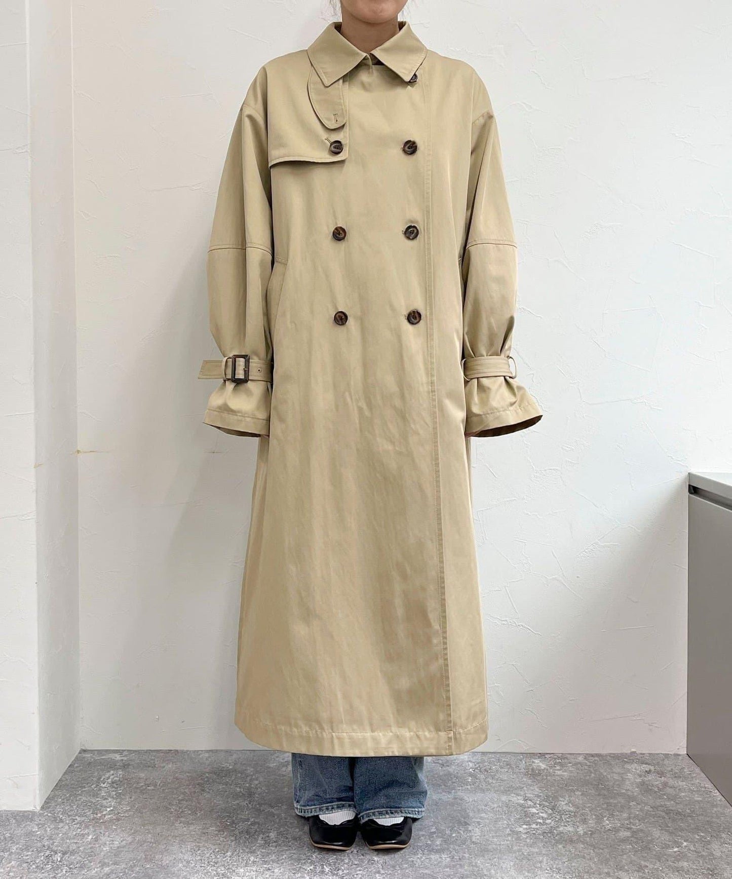 【每次即售罄的人氣單品】袖子蓬鬆設計風衣