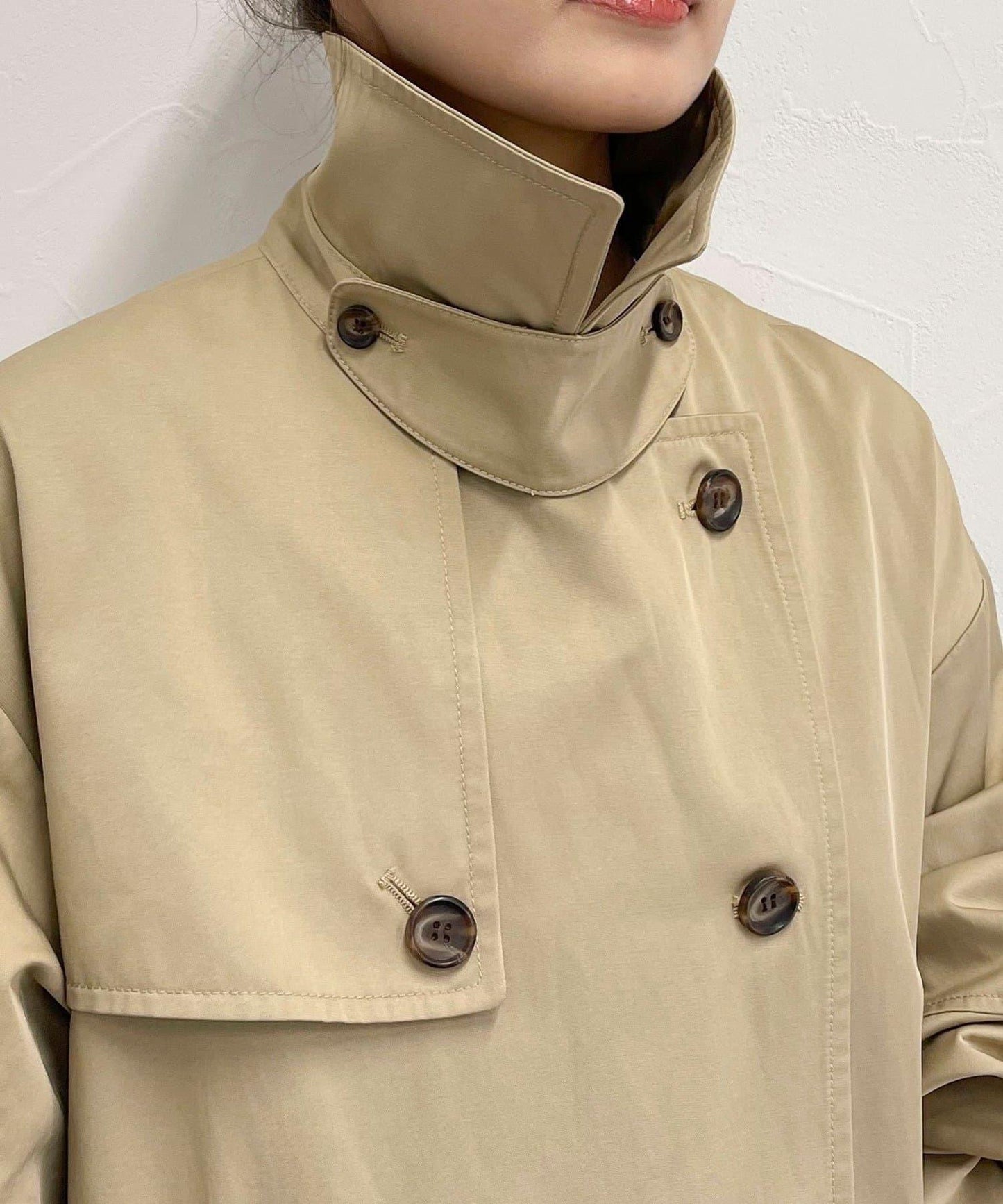 【每次即售罄的人氣單品】袖子蓬鬆設計風衣