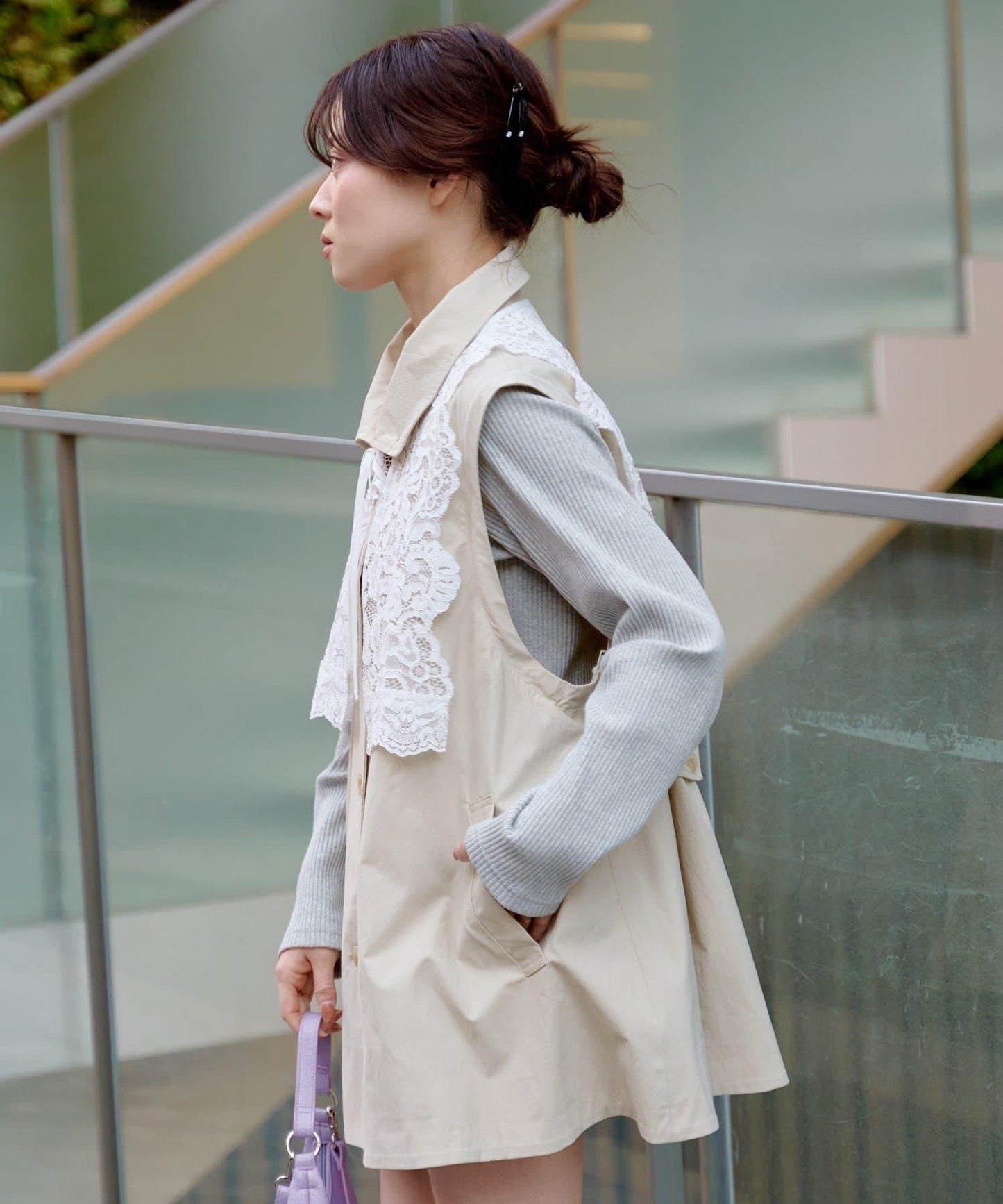 帶蕾絲裝飾喇叭袖風衣