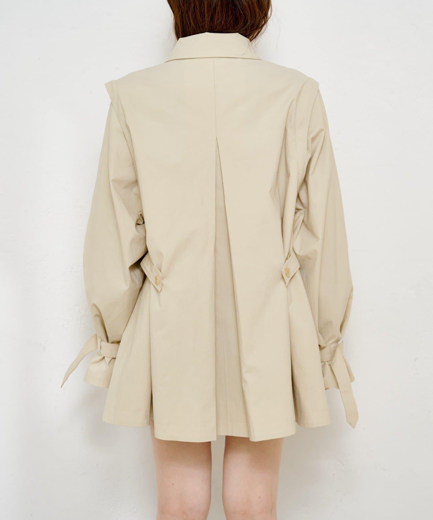 帶蕾絲裝飾喇叭袖風衣