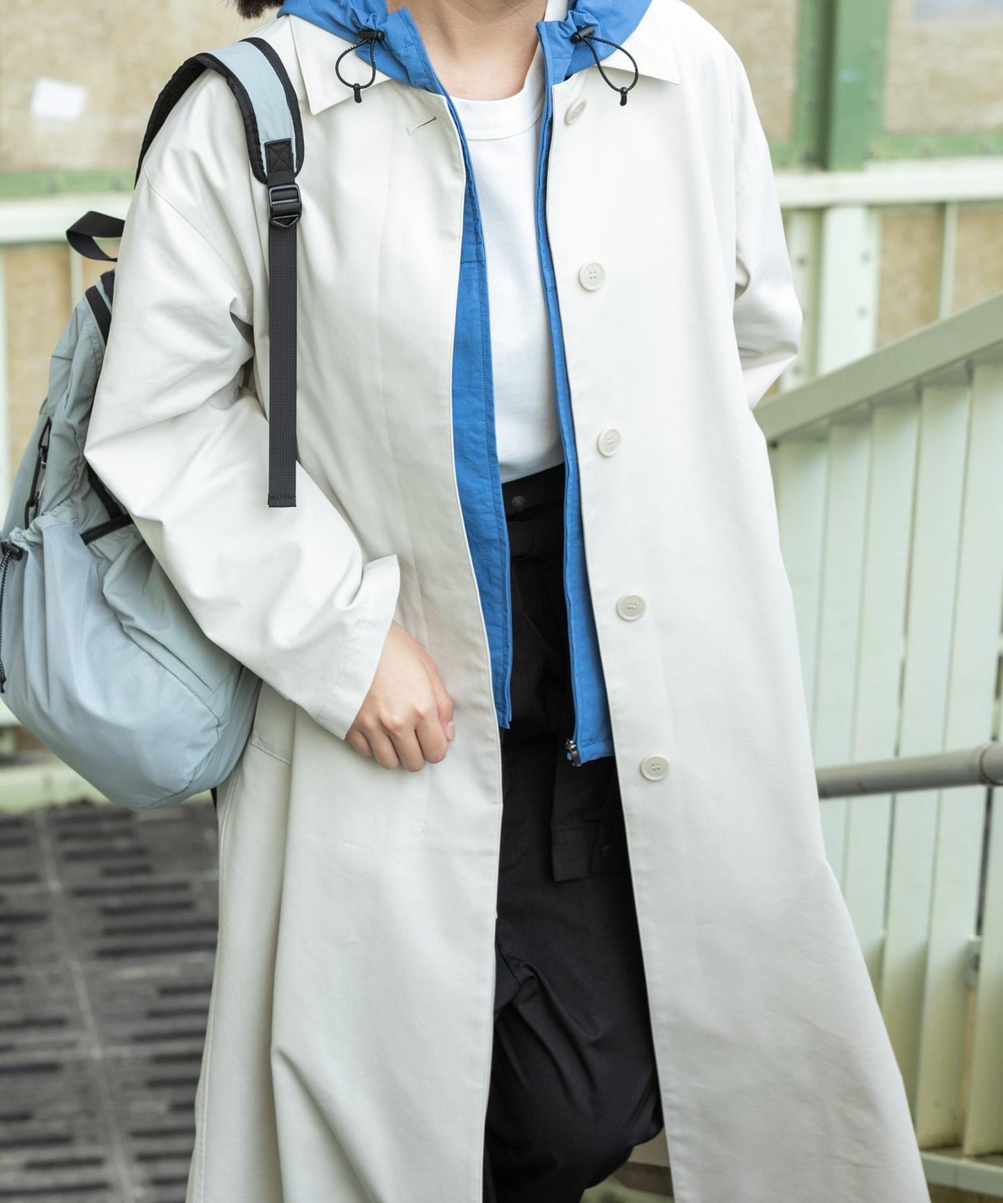 T/C斜紋單排扣大衣