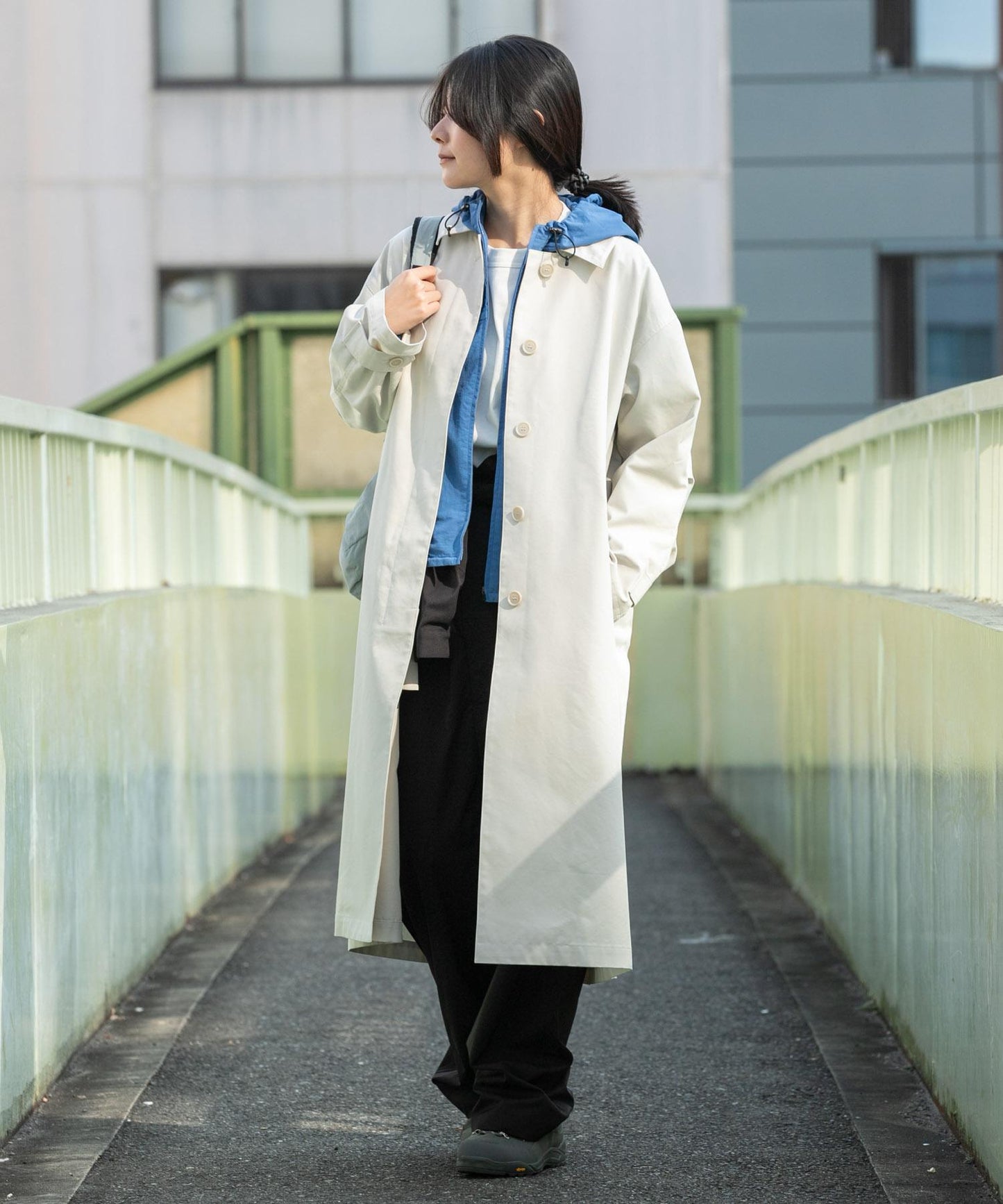 T/C斜紋單排扣大衣