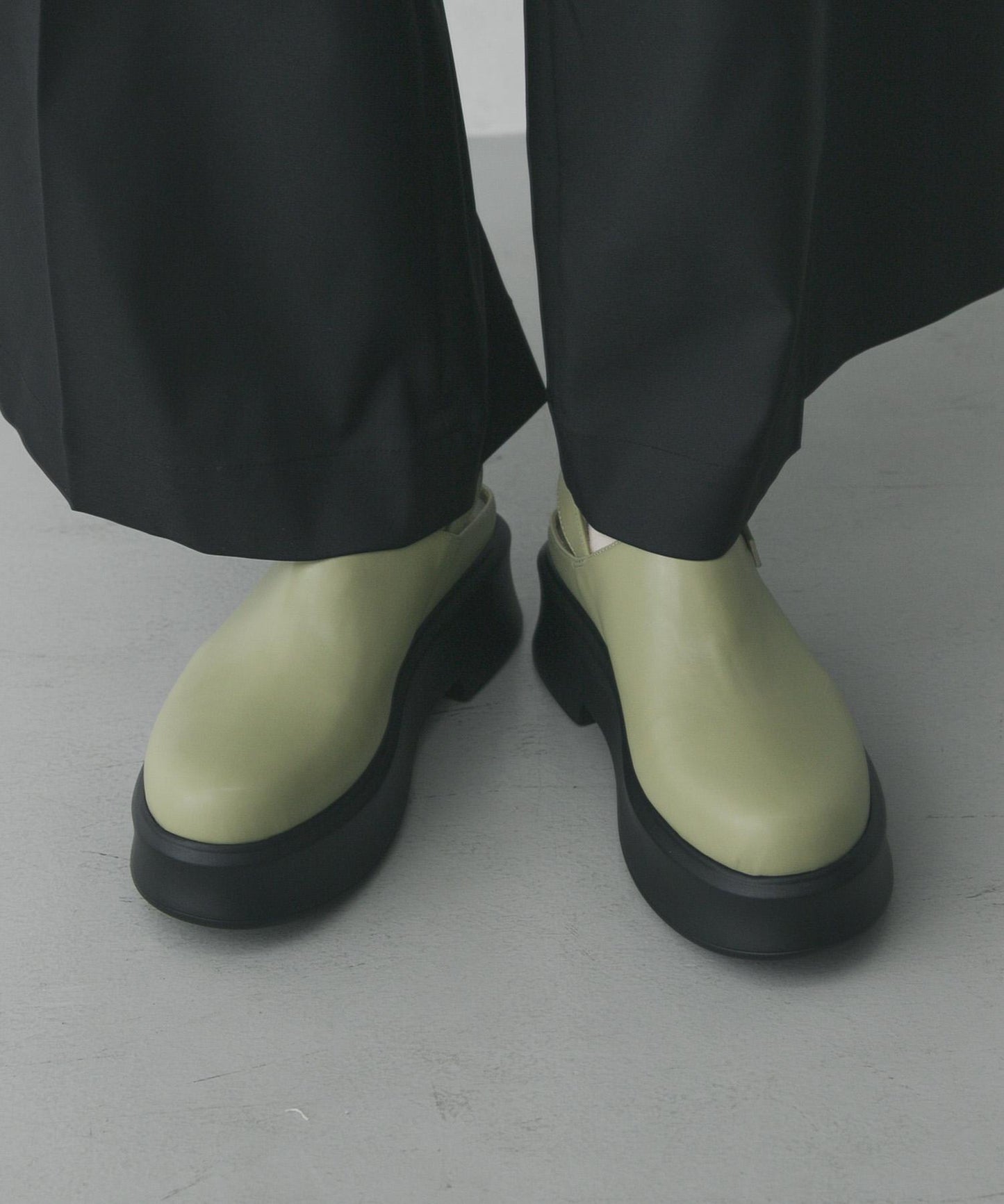 木底拖鞋帶扣
