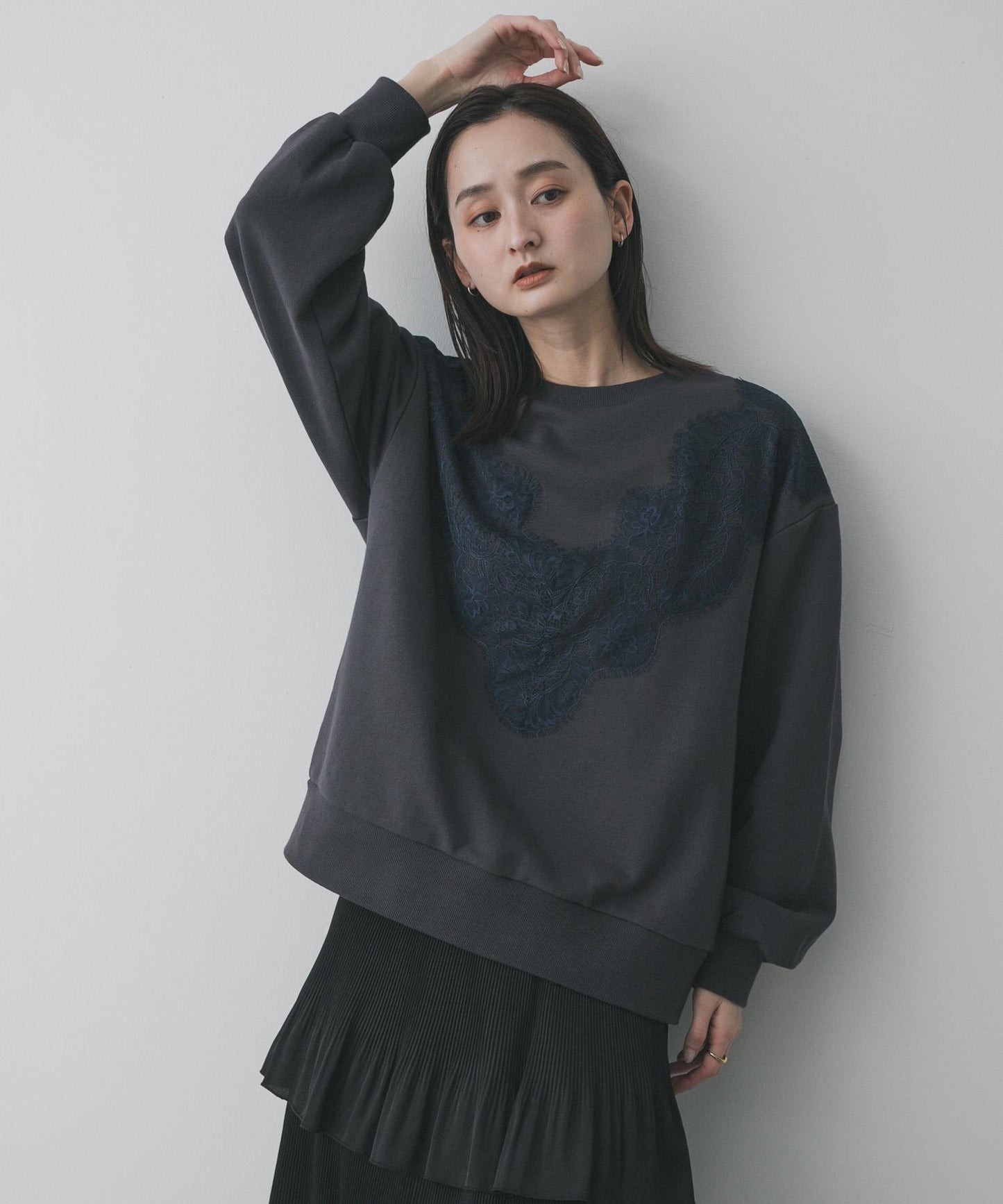 蕾絲寬鬆衛衣