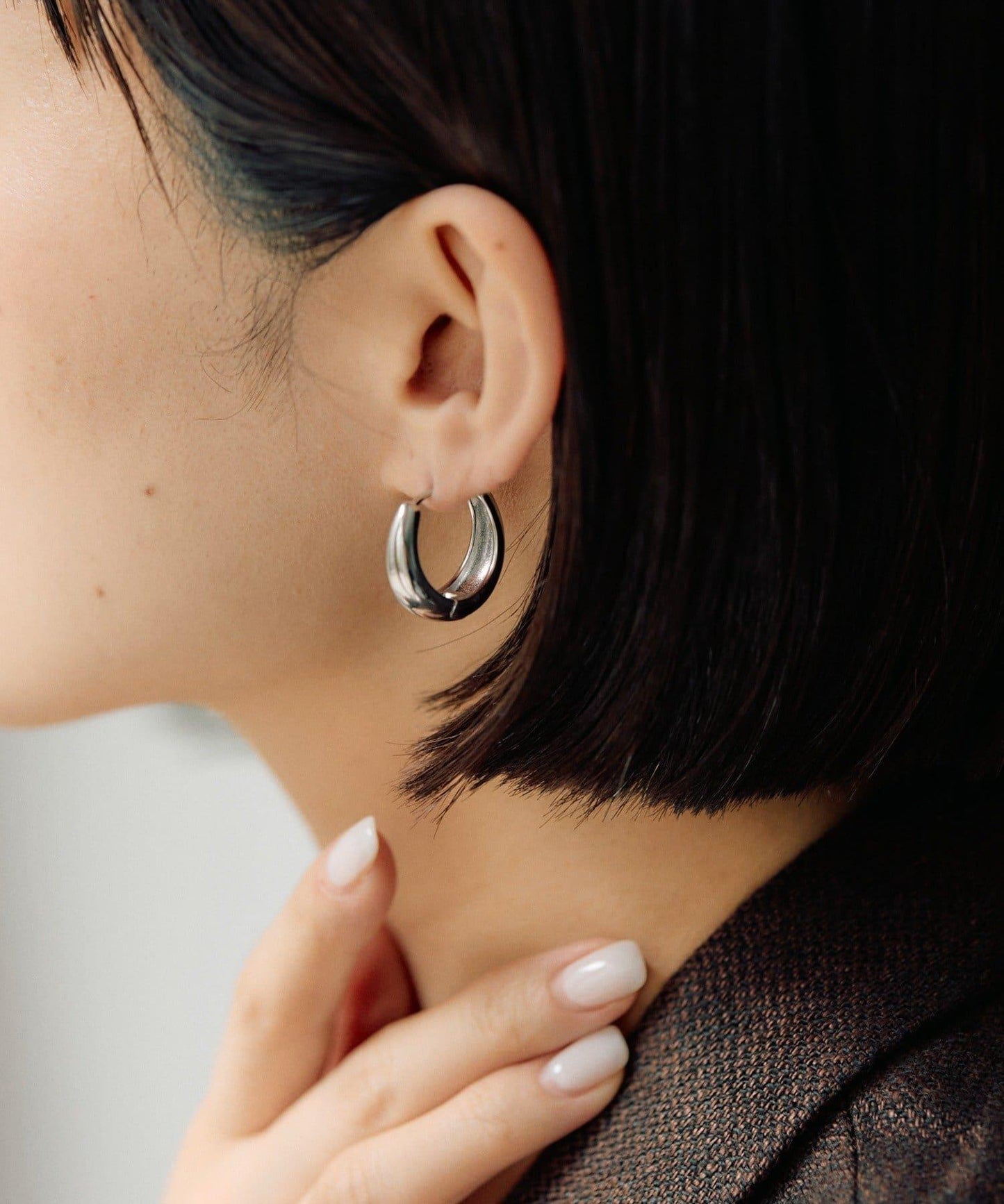 ear PAPILLONNER 簡約R形耳圈耳環