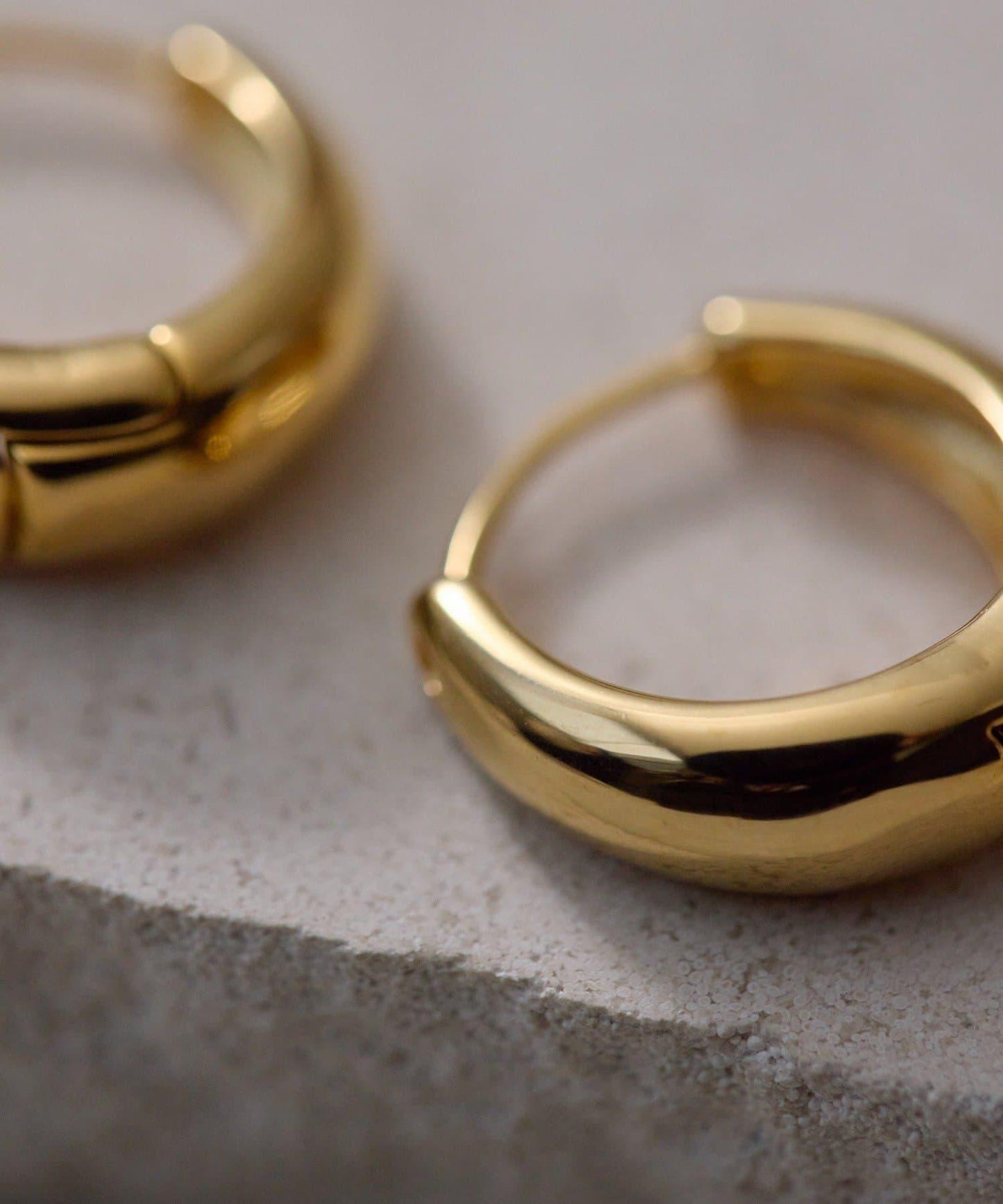 金屬過敏適用/不鏽鋼 簡約R形圈耳環