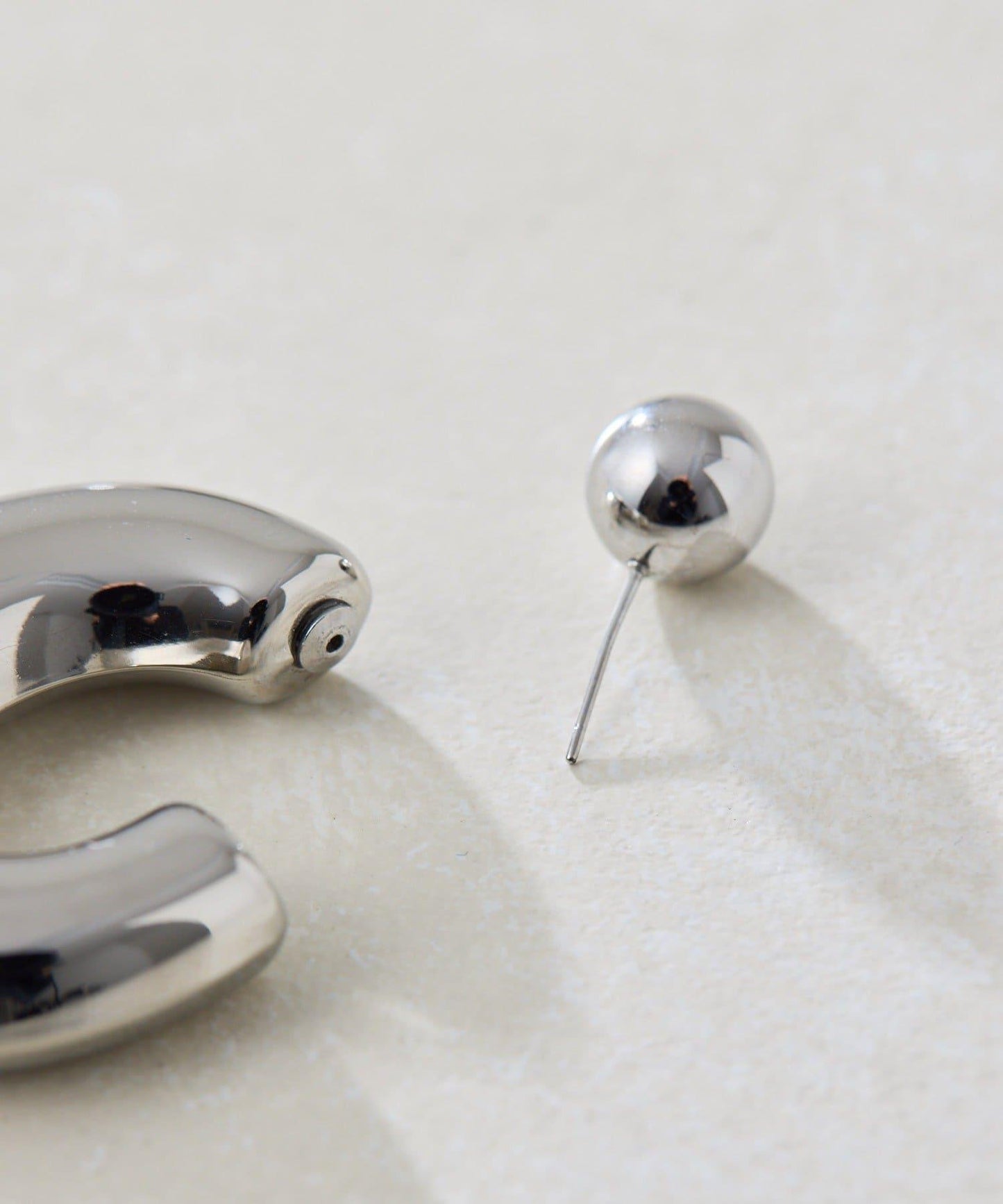 《金屬過敏適用/不鏽鋼》厚實後掛式耳環