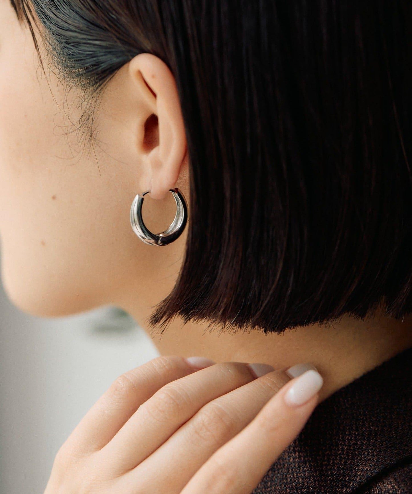 ear PAPILLONNER 簡約R形耳圈耳環