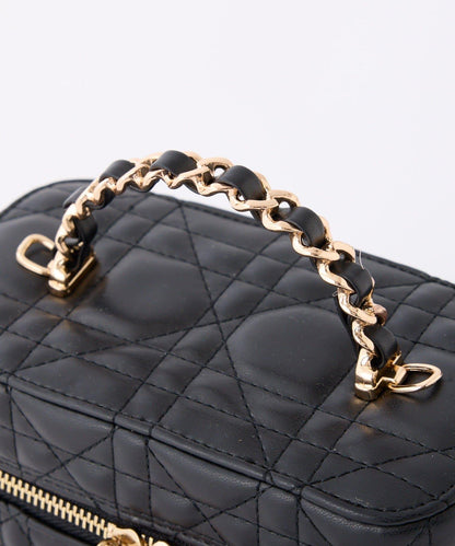 帶吊飾絎縫化妝包