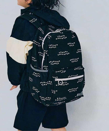 適合日常使用的全印花雙肩包