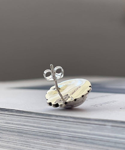 《スターリングシルバー使用》橢圓形寶石耳釘