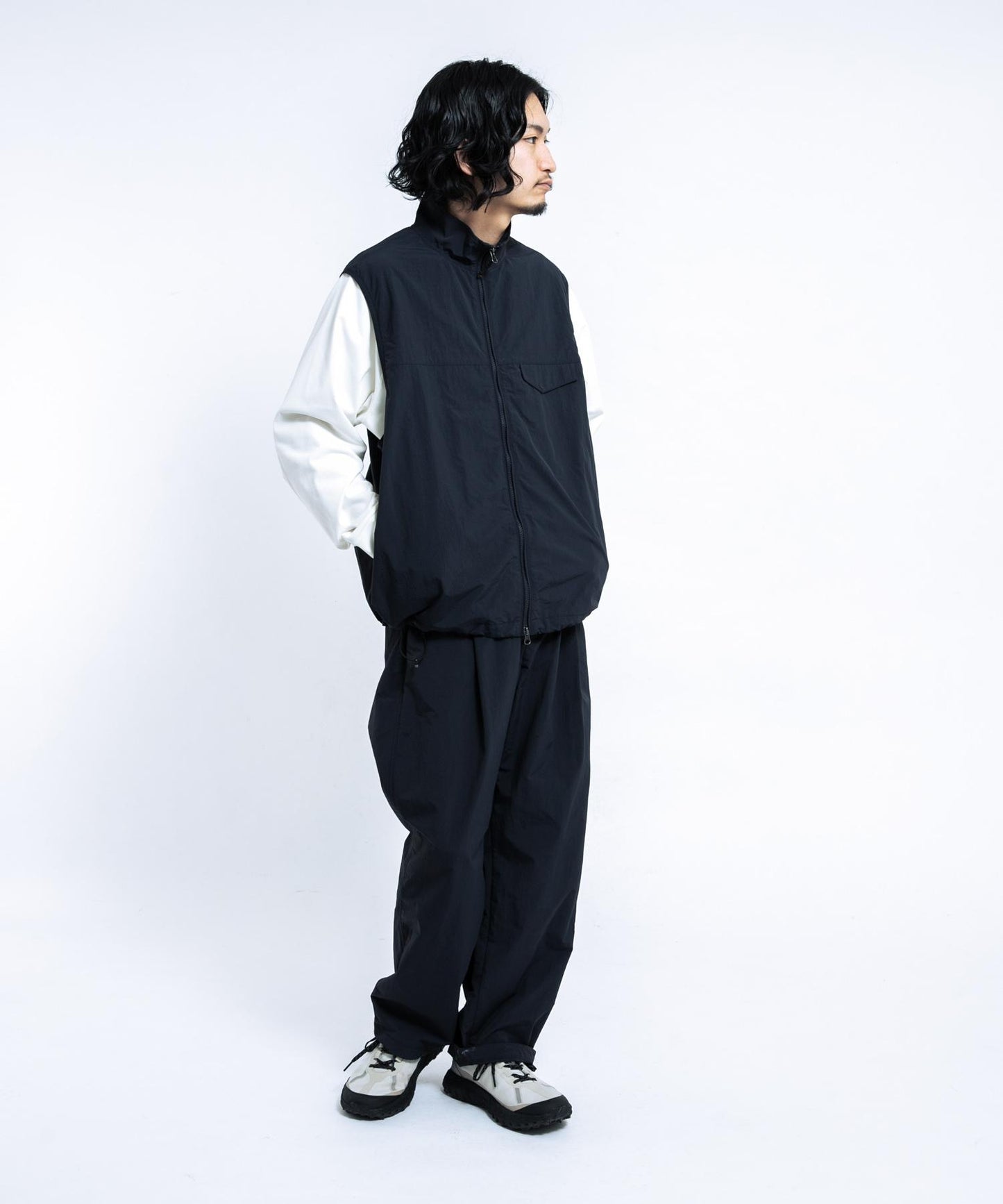 『UR TECH』尼龍塔夫綢長褲