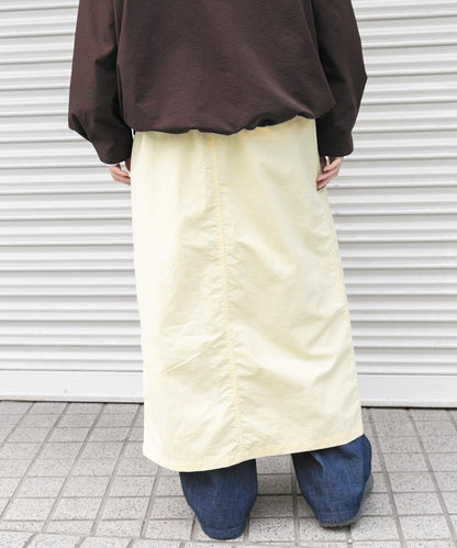 UR TECH尼龍塔夫綢裹身風半身裙