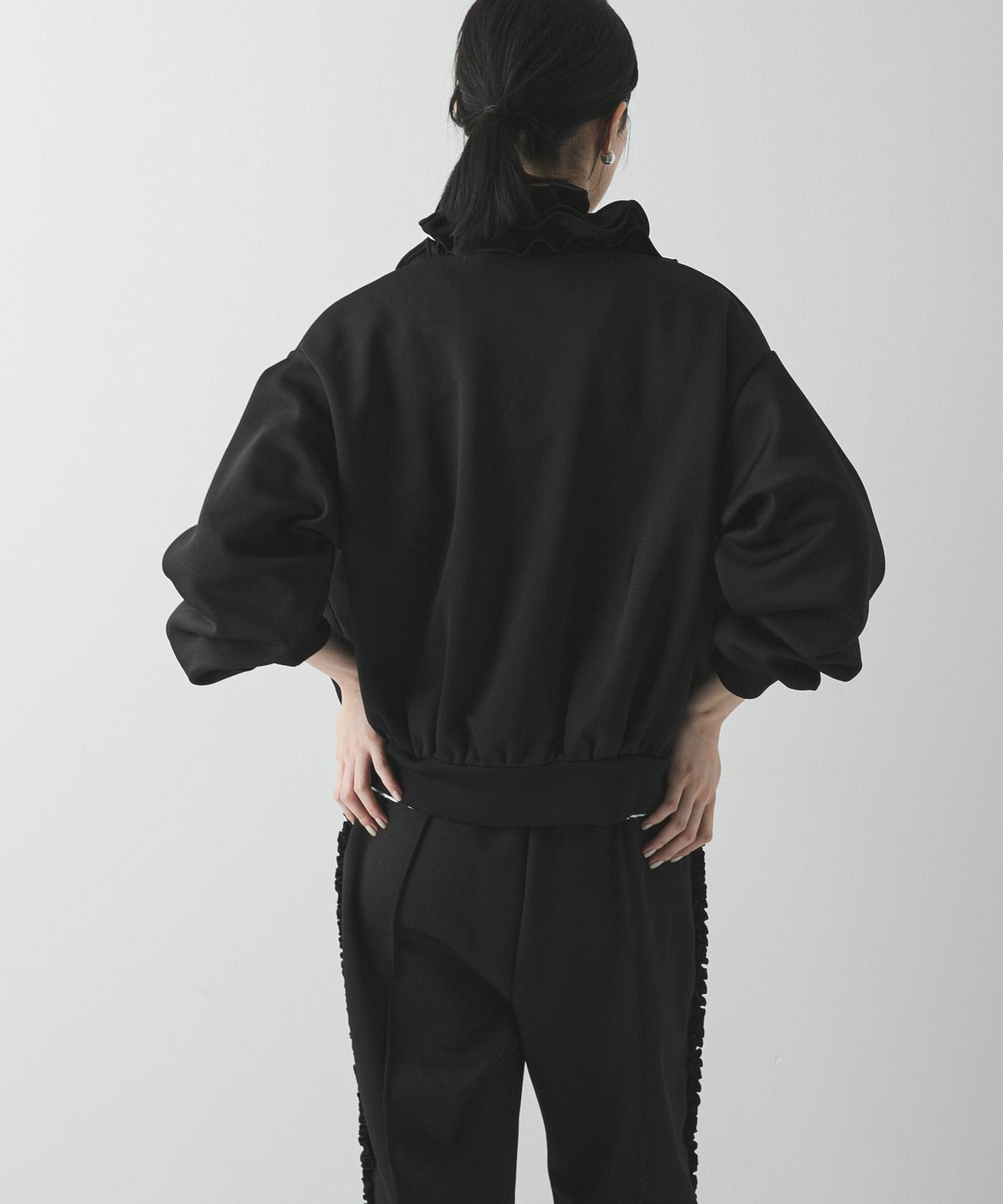 『聯名』crinkle crinkle crinkle×URBAN RESEARCH荷葉邊領運動夾克