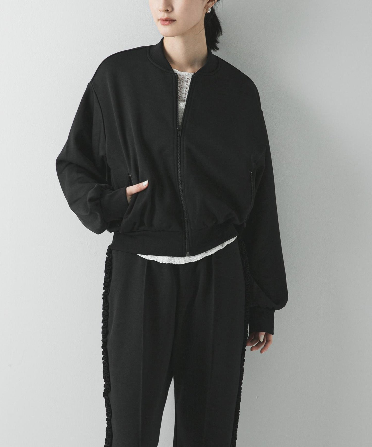 『聯名』crinkle crinkle crinkle×URBAN RESEARCH荷葉邊領運動夾克