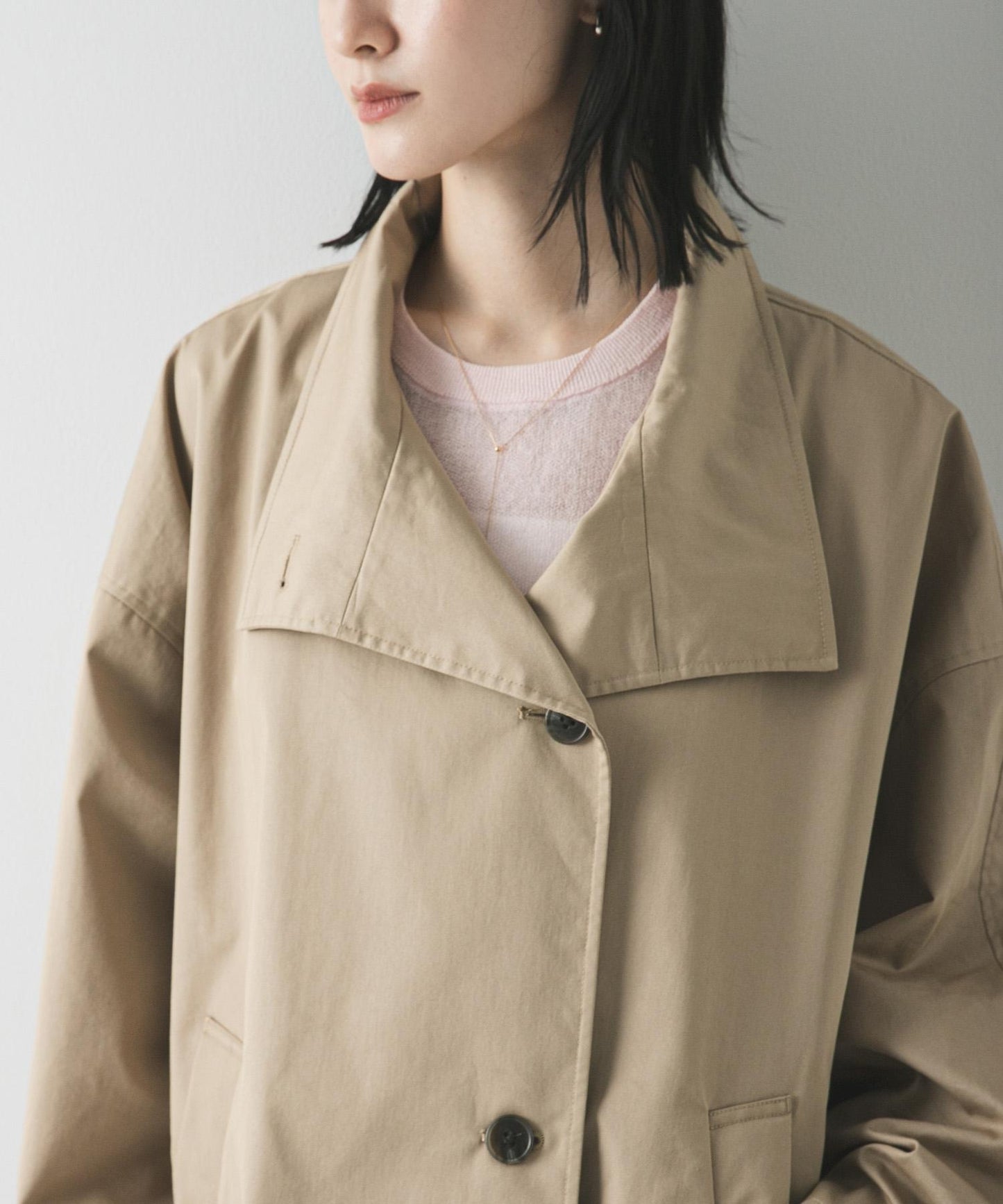 立領中長款風衣