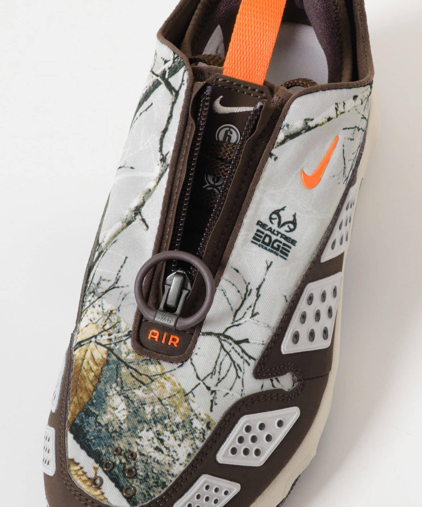 NIKE Air Max SNDR